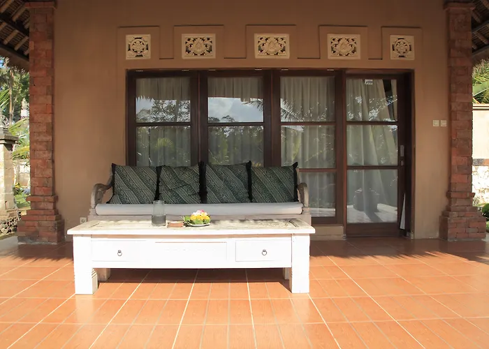 Puri Taman Sari Selemadeg