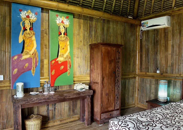 Puri Taman Sari 3* Selemadeg