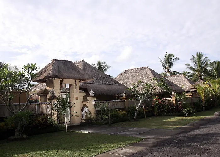 Puri Taman Sari 3* Selemadeg