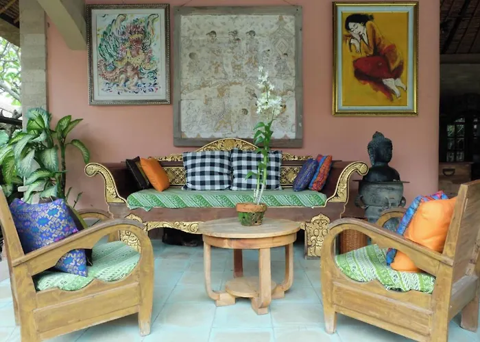 リゾート Puri Taman Sari Selemadeg