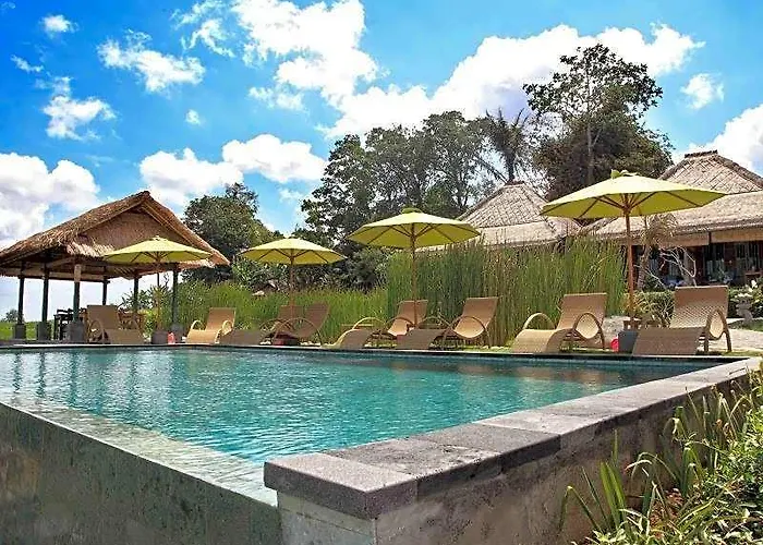 Puri Taman Sari リゾート 3*
