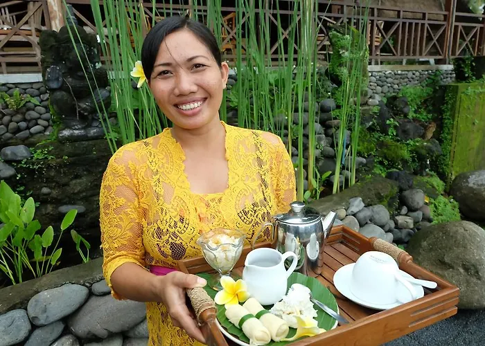 リゾート Puri Taman Sari Selemadeg